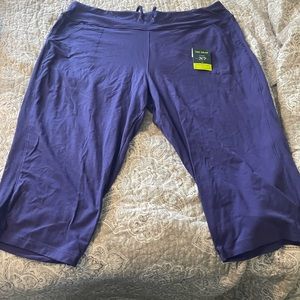 Tek gear capris